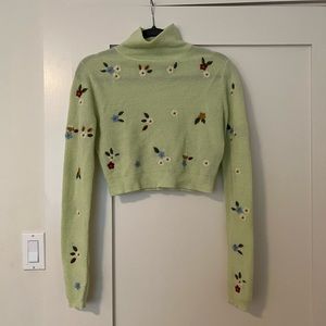 zara floral embroidery knit green turtleneck size S